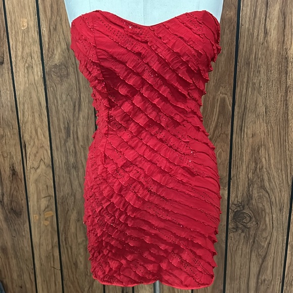 Women’s ruffle glitter red party dress size Small - Picture 3 of 6